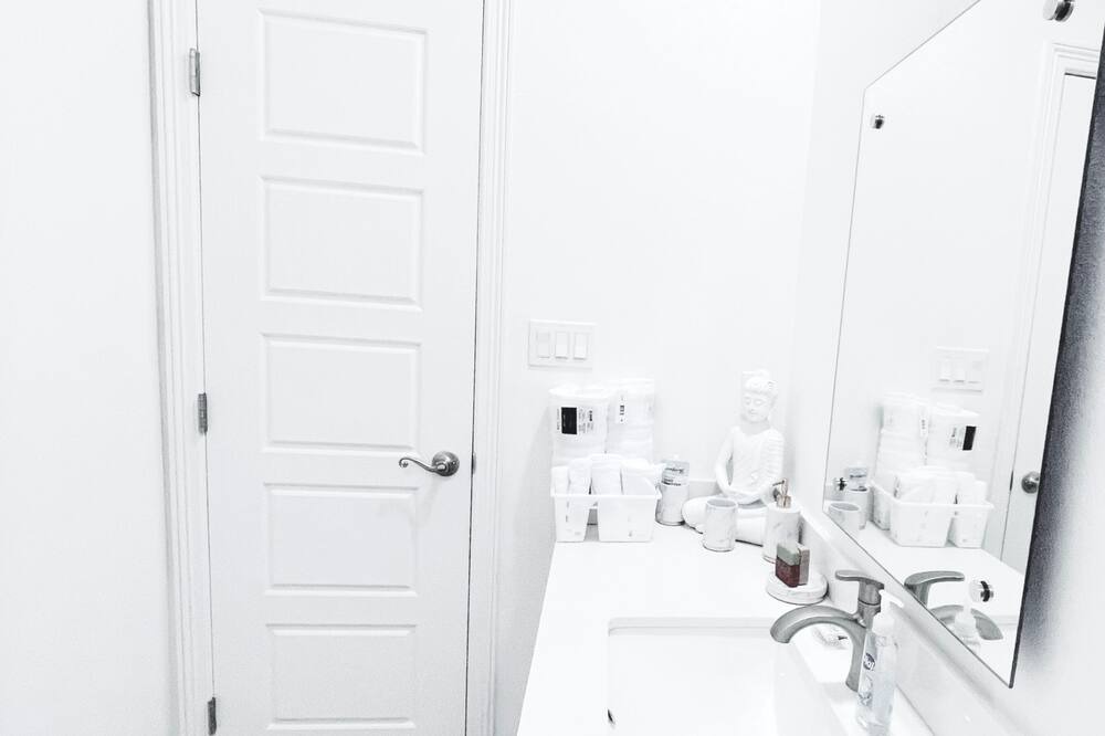 Photo of Bathroom in Mission