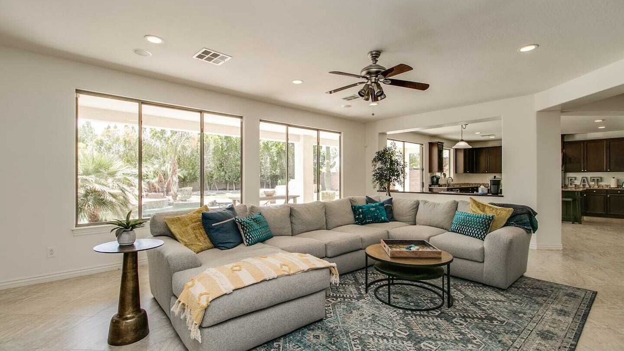 Photo of Livingroom in Litchfield Park