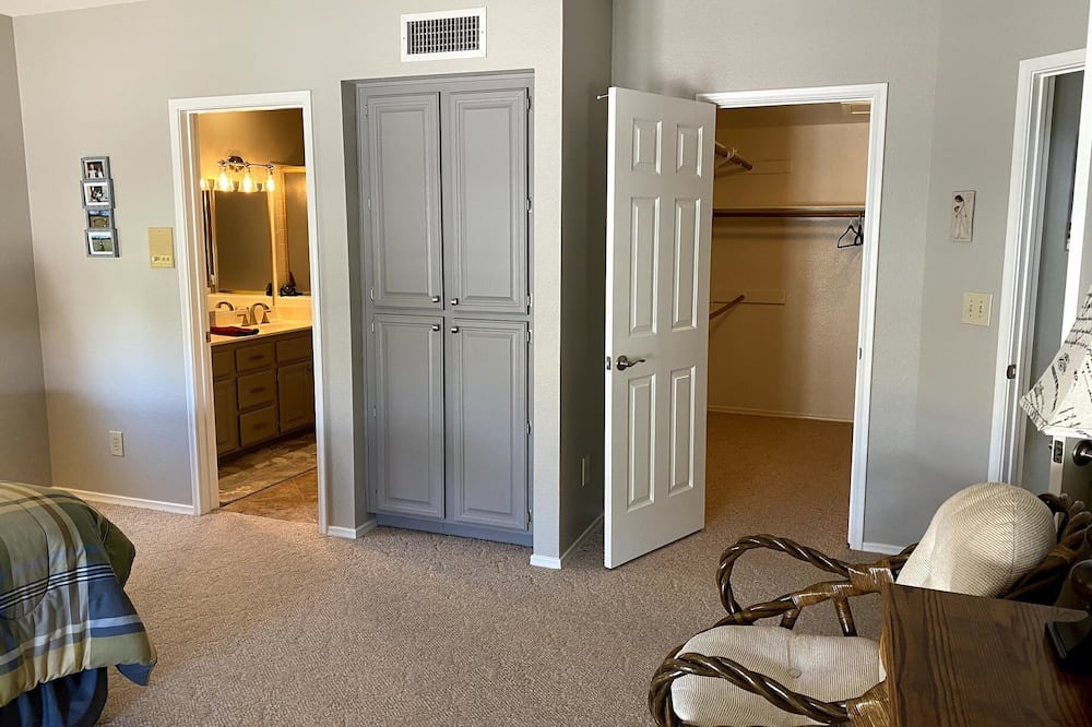 Photo of Bedroom in Cottonwood