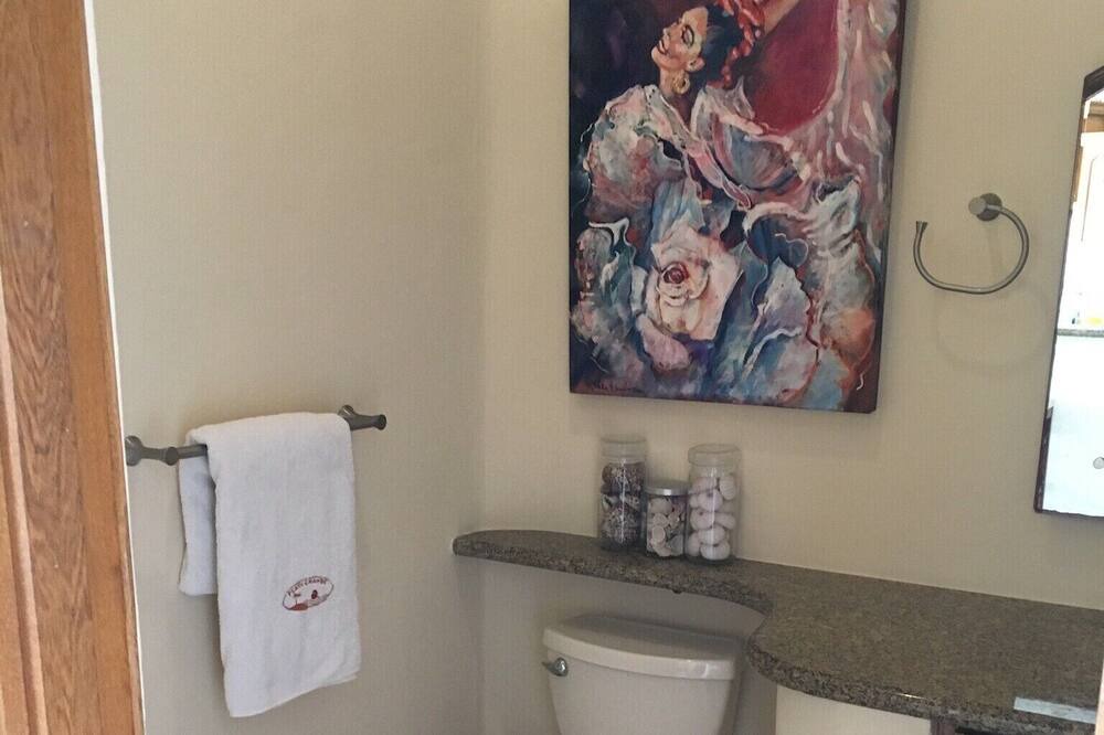 Photo of Bathroom in Cuyutlan