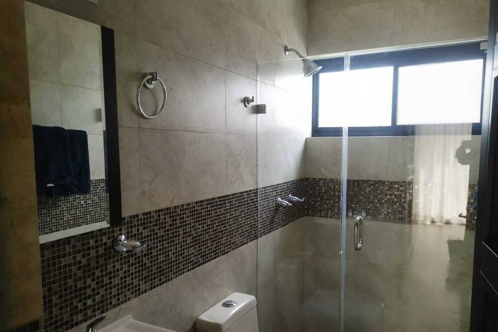 Photo of Bathroom in Monterrey