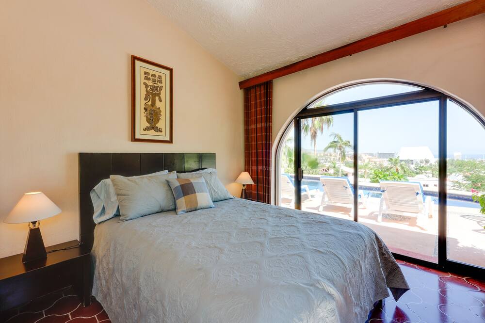 Photo of Bedroom in Marina