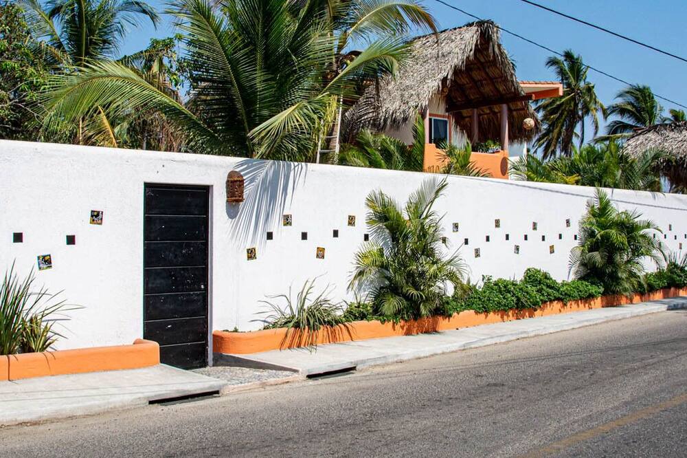 Photo of Outdoor in Barra de Potosi