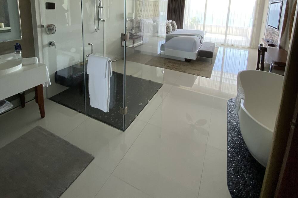 Photo of Bathroom in Cabo San Lucas