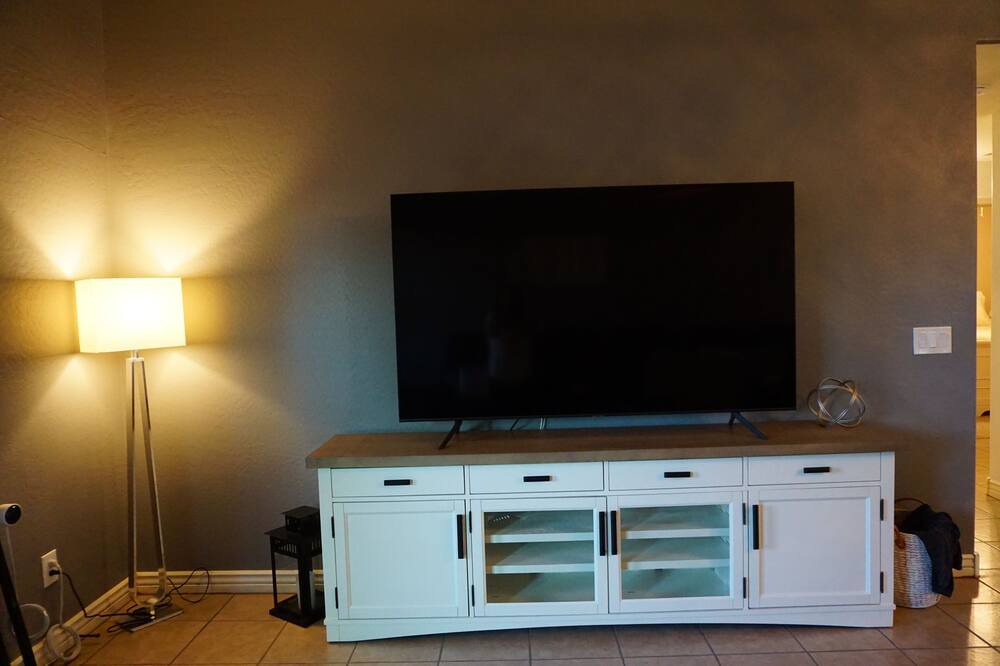 Photo of Bedroom in Maricopa
