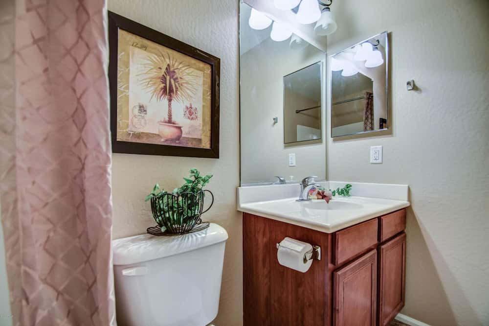 Photo of Bathroom in San Tan Valley