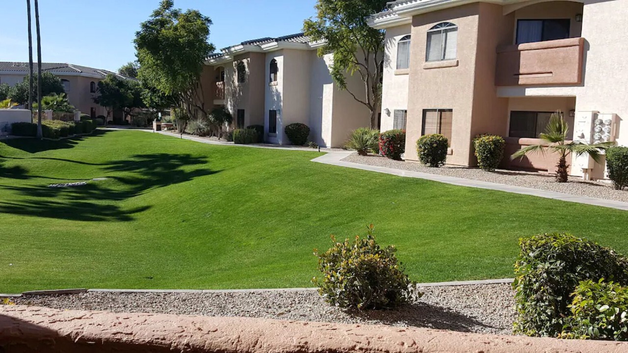 Photo of Outdoor in Avondale