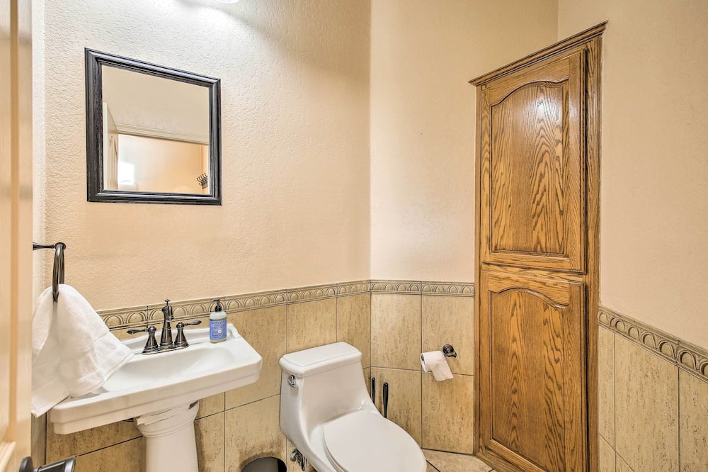 Photo of Bathroom in San Luis