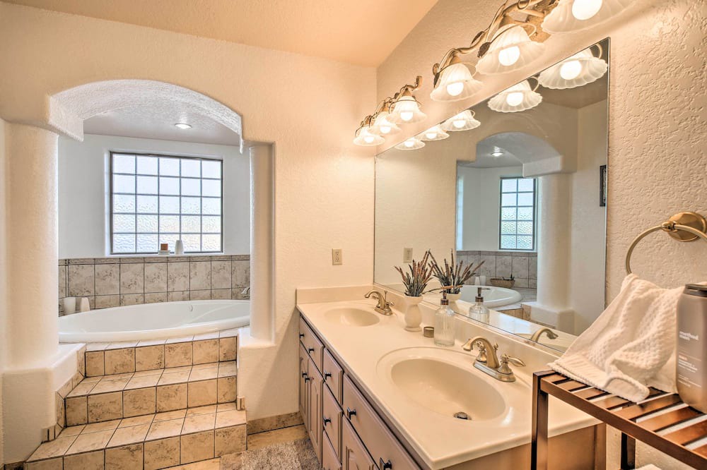 Photo of Bathroom in San Luis
