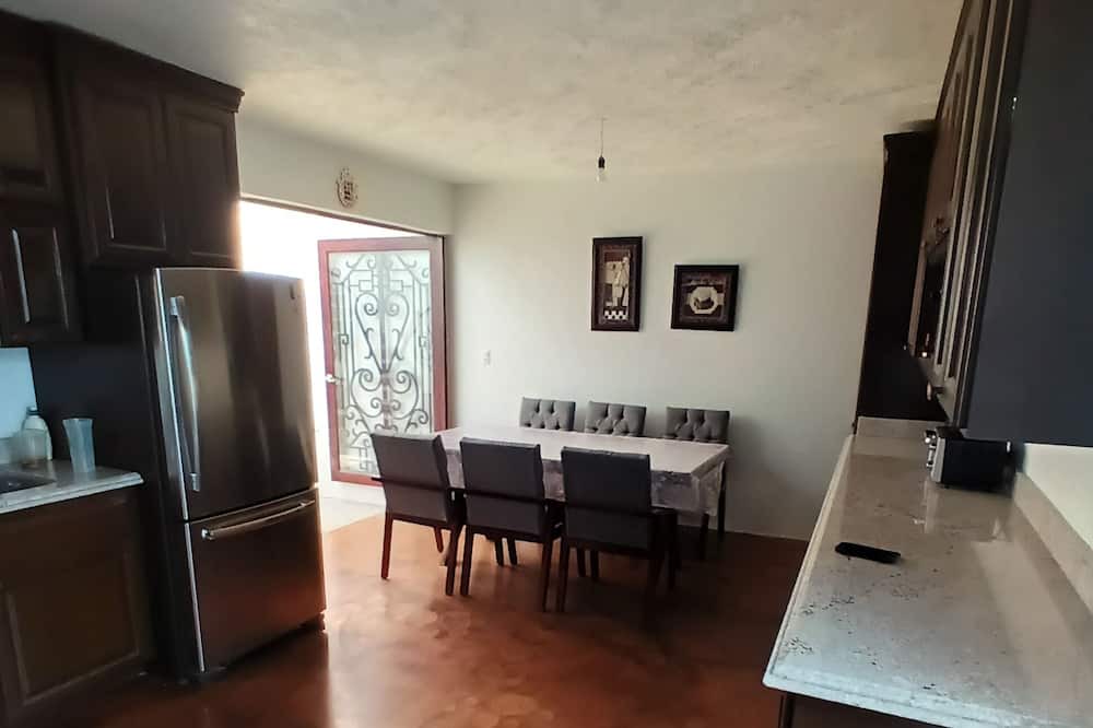 Photo of Livingroom in Durango