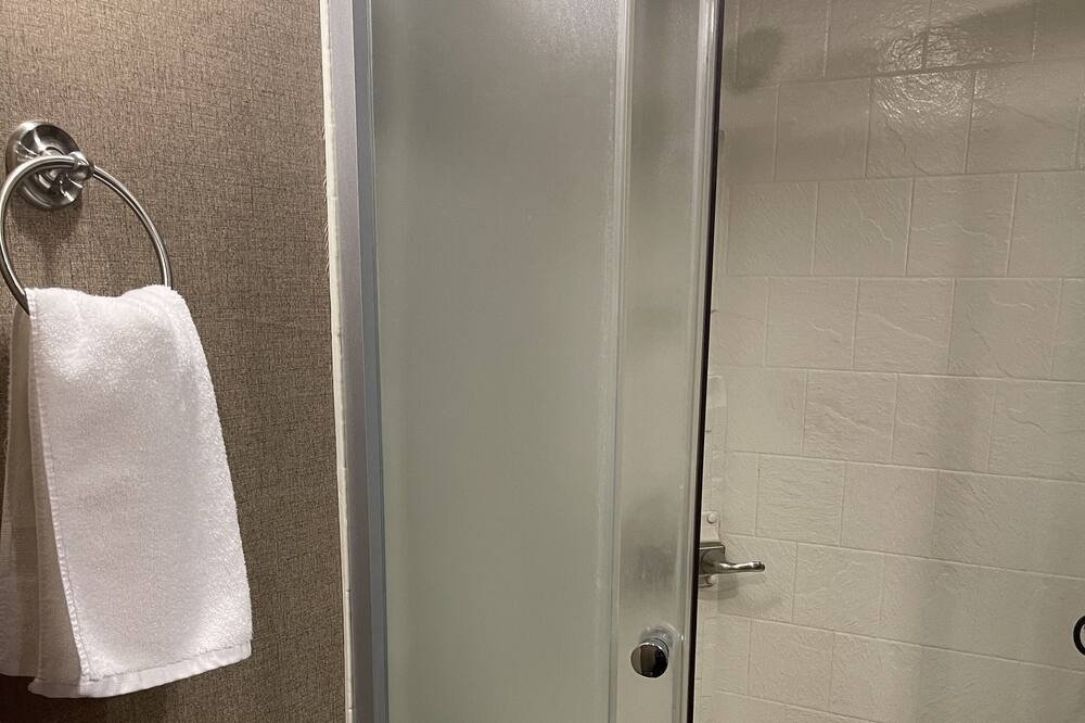 Photo of Bathroom in Yuma