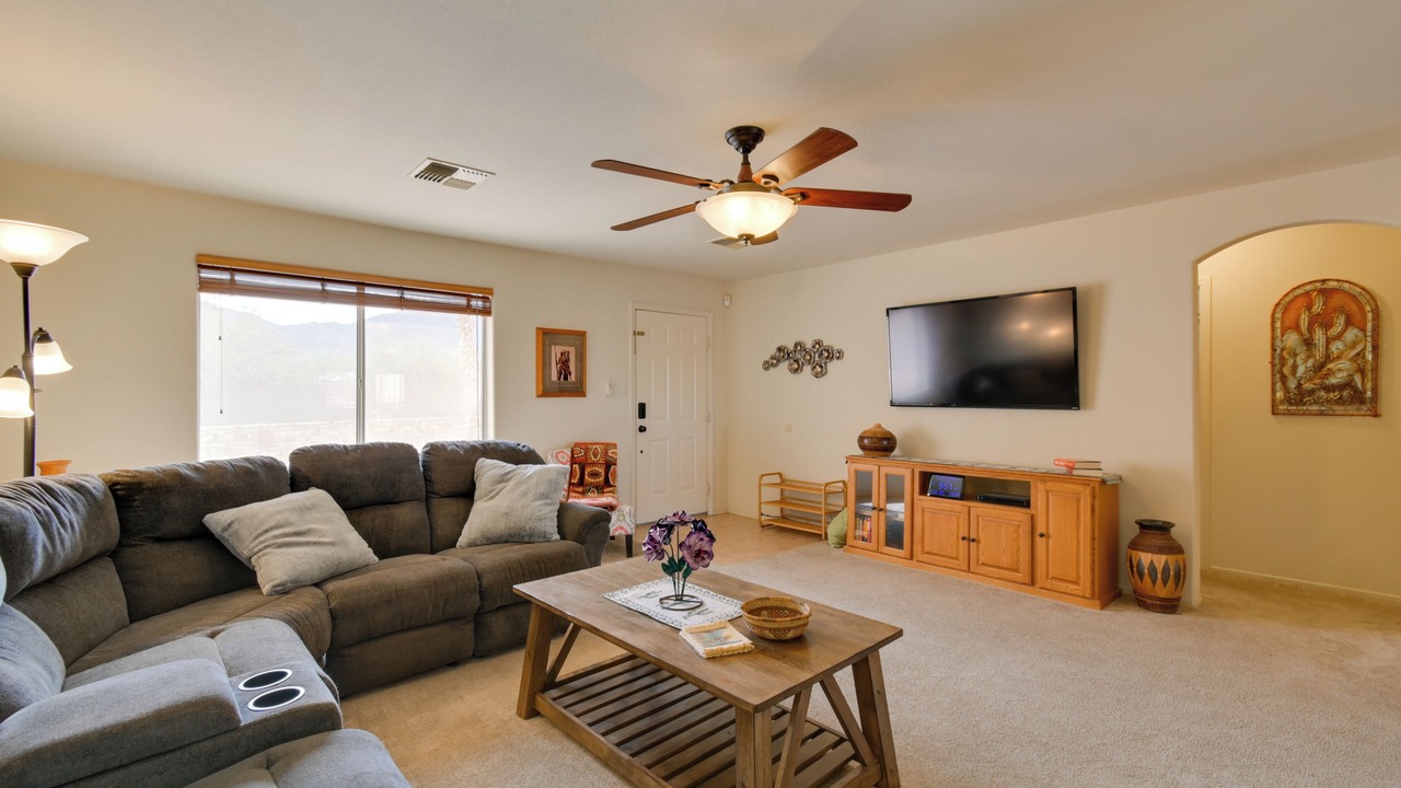 Photo of Livingroom in Foothills