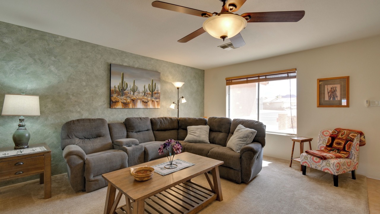 Photo of Livingroom in Foothills