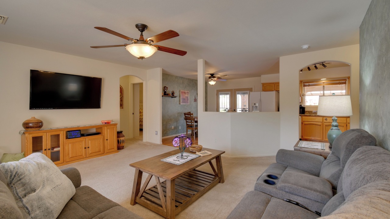 Photo of Livingroom in Foothills