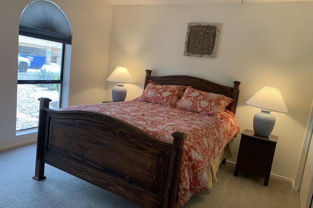 Photo of Bedroom in Cottonwood
