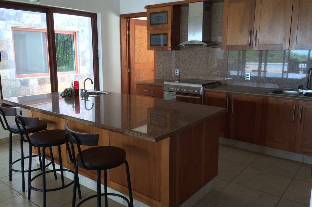 Photo of Kitchen in Santa Cruz