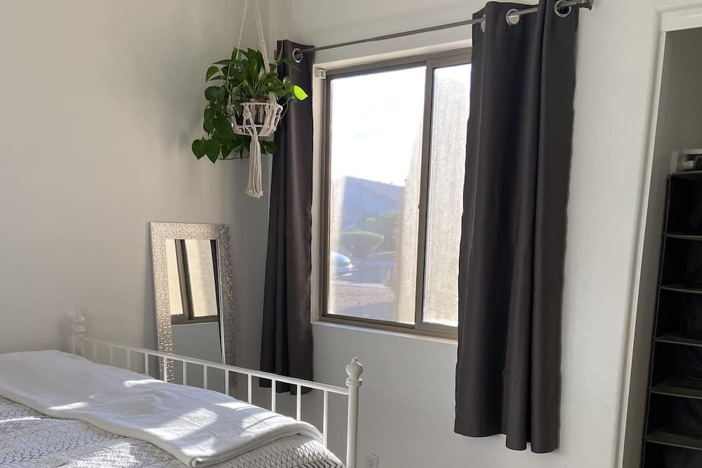 Photo of Bedroom in Mountain Vista Ranch