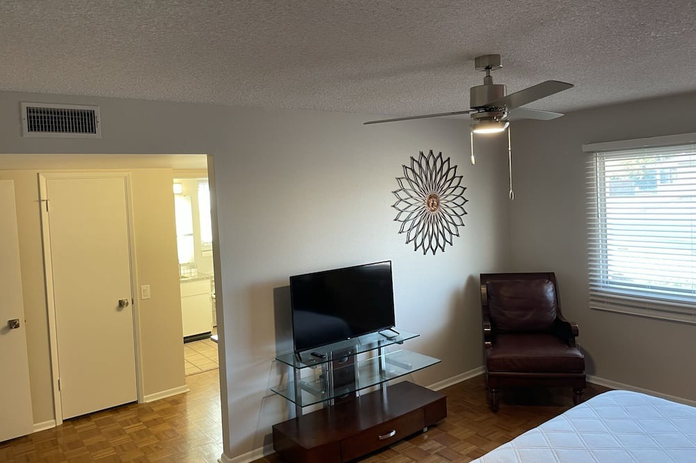 Photo of Bedroom in Sun City West