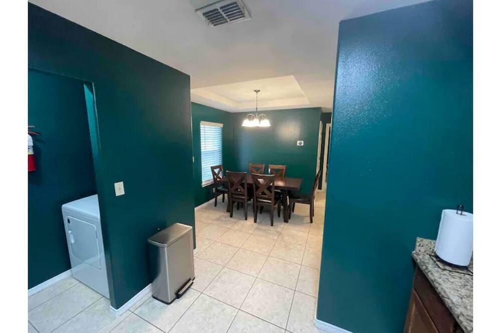 Photo of Bedroom in Edinburg