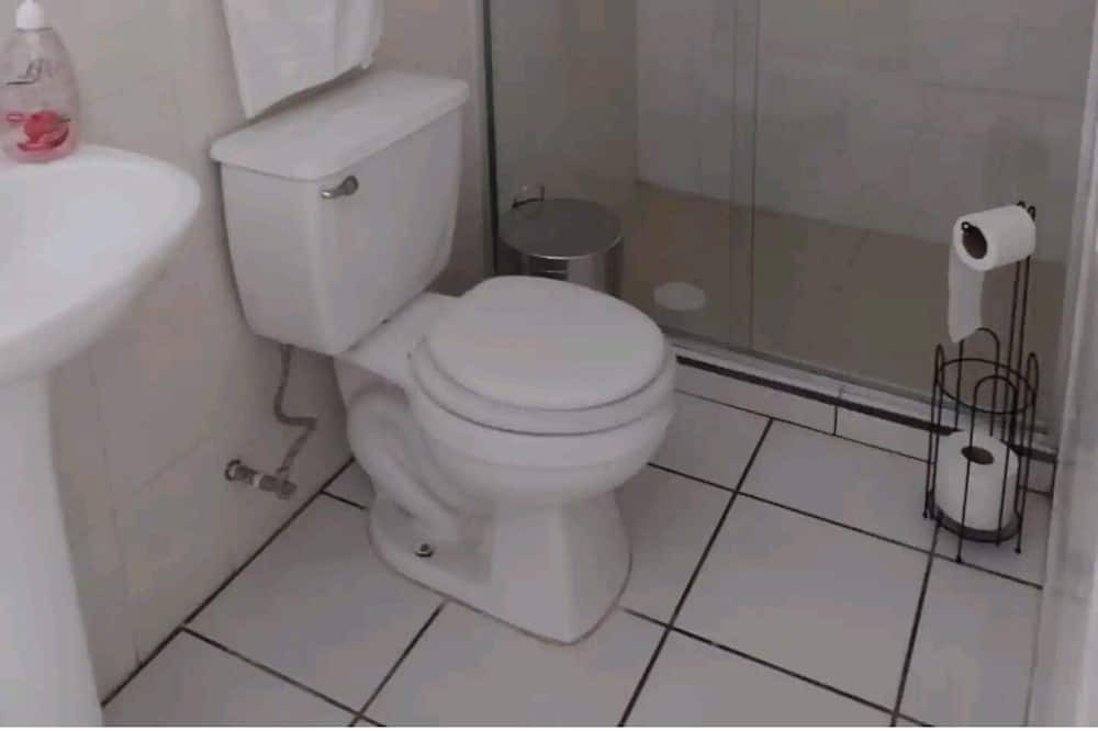 Photo of Bathroom in Tlajomulco de Zuniga