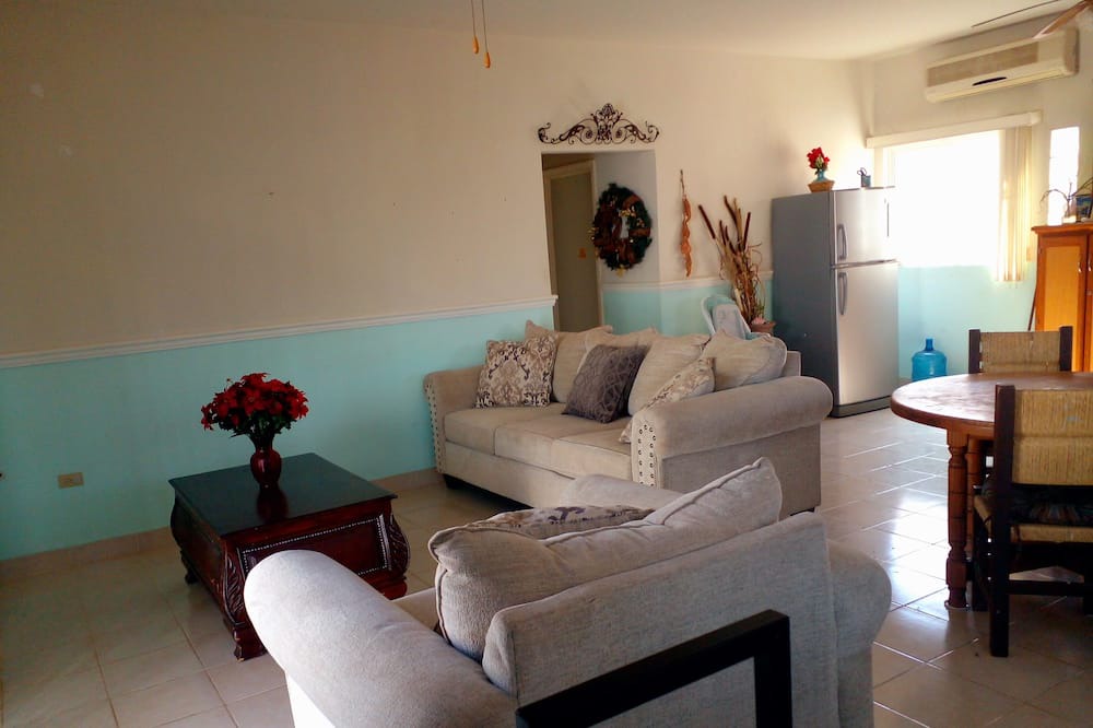 Photo of Livingroom in El Centenario