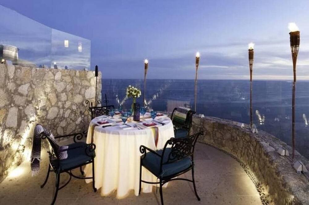 Photo of Patio Balcony in Cabo San Lucas