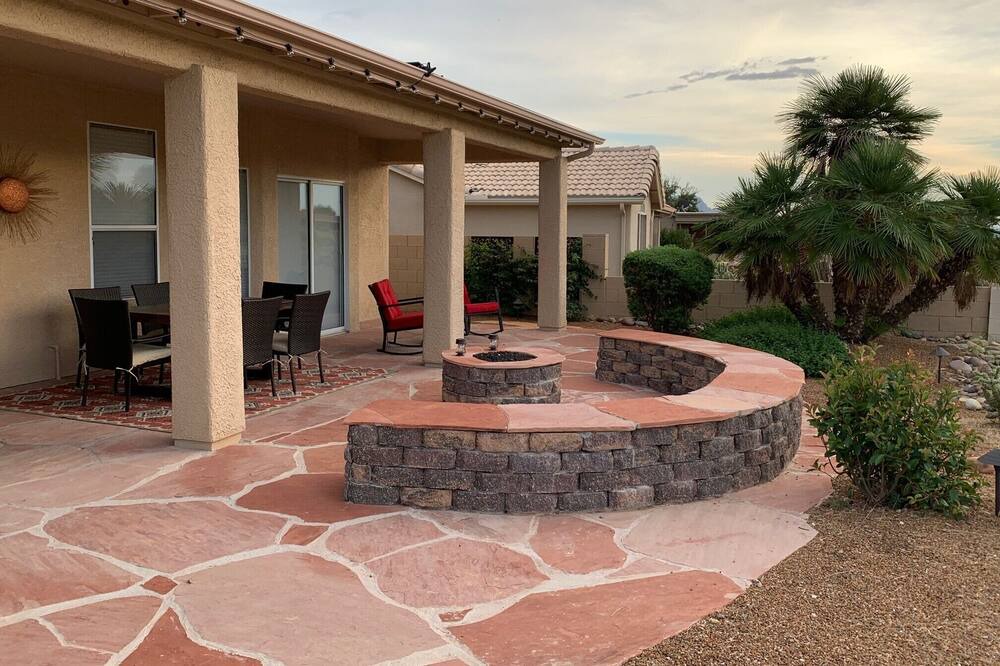 Photo of Patio Balcony in Saddlebrooke
