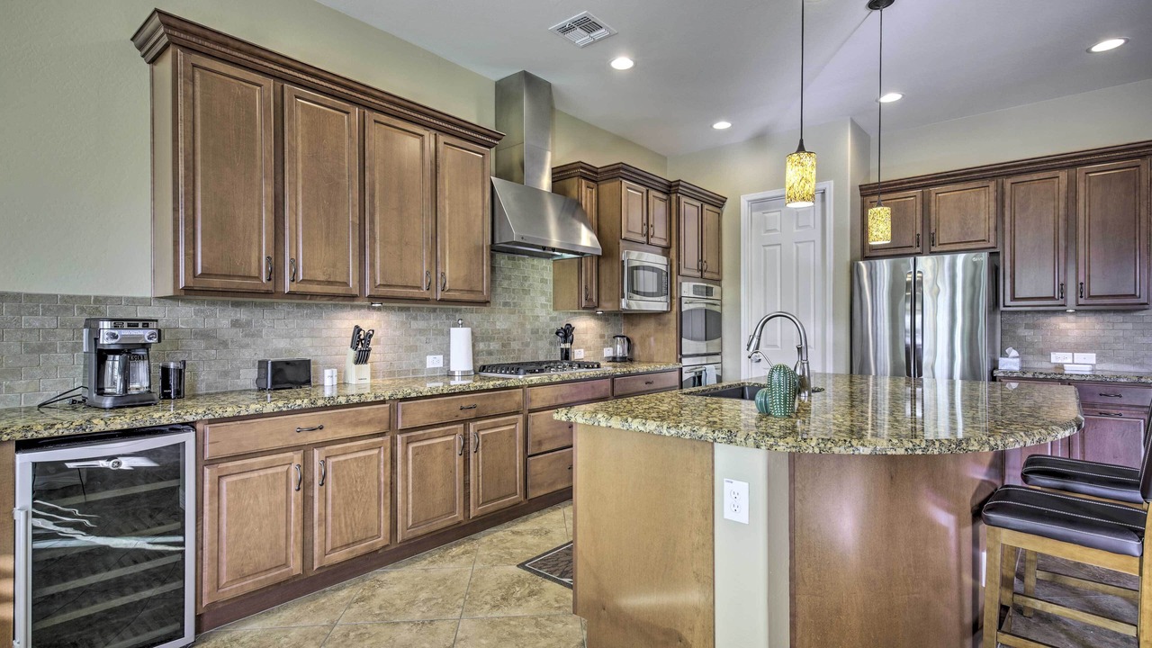 Photo of Kitchen in Montecito in Estrella