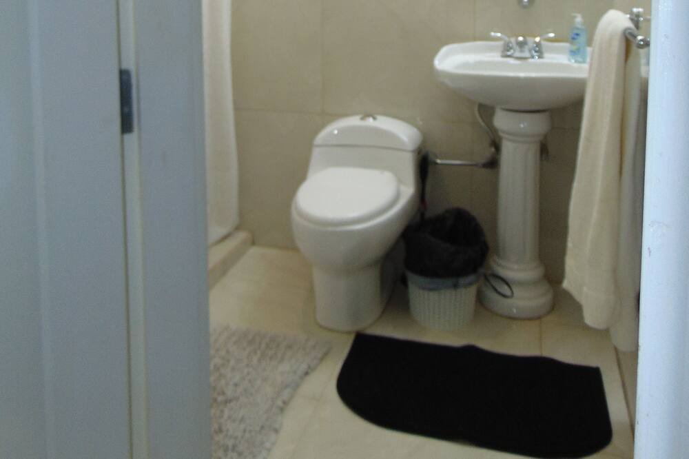Photo of Bathroom in Tijuana