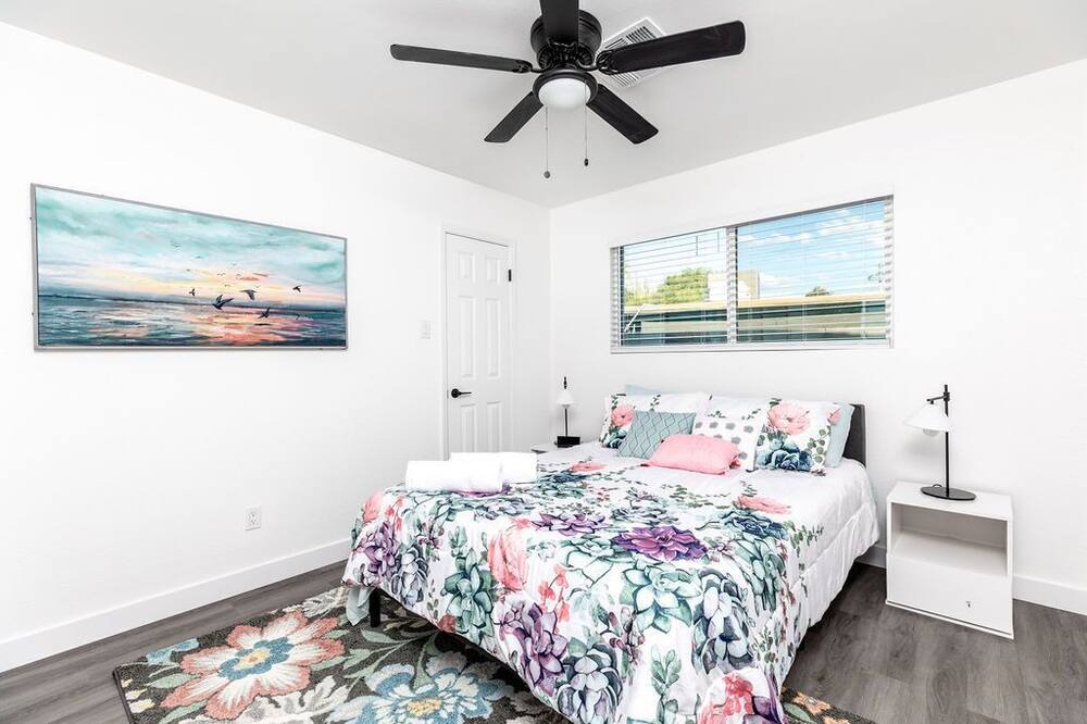 Photo of Bedroom in Hy-view
