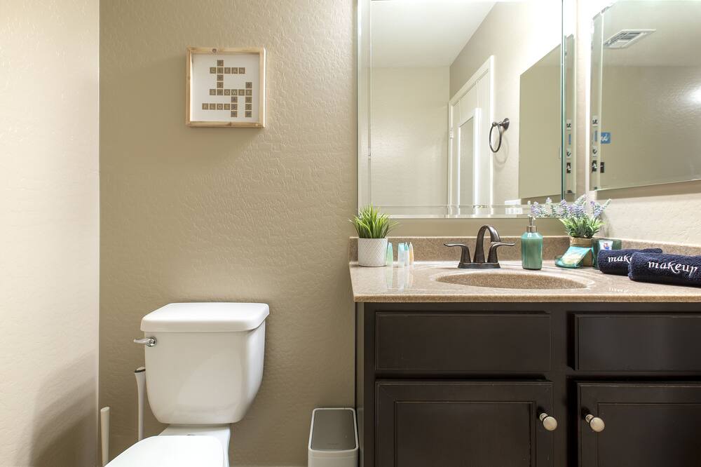 Photo of Bathroom in Estrella Village
