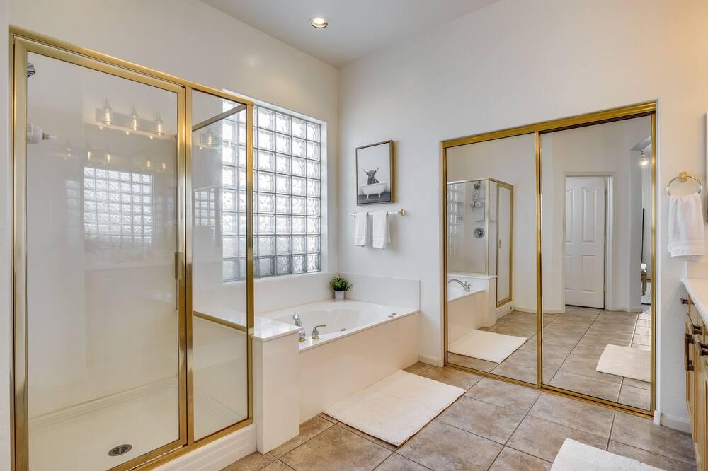 Photo of Bathroom in Terramar