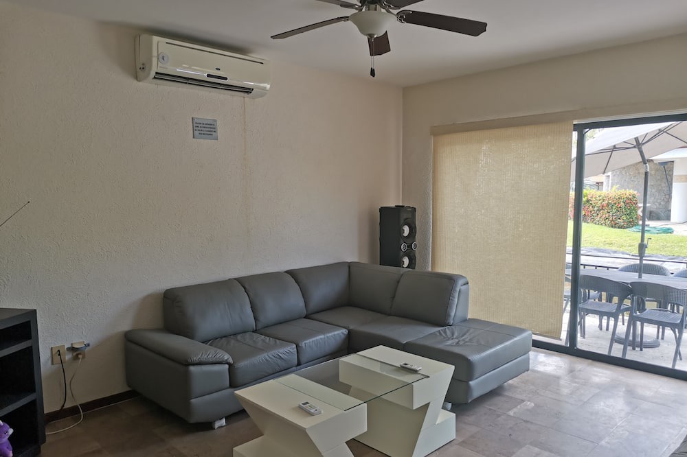 Photo of Livingroom in Playa Diamante