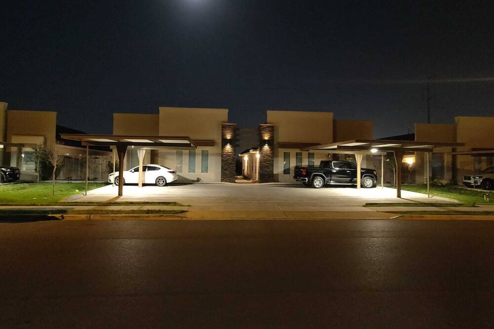 Photo of Outdoor in Edinburg