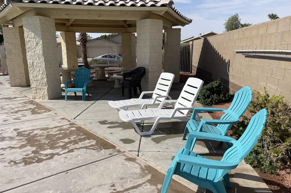 Photo of Patio Balcony in Fortuna Foothills