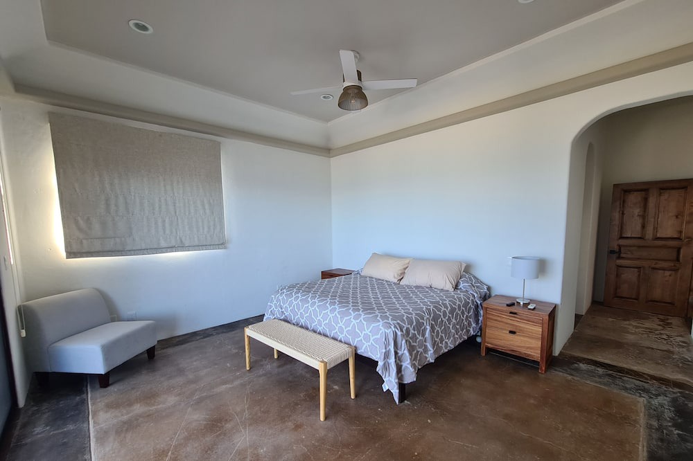 Photo of Bedroom in Vinorama