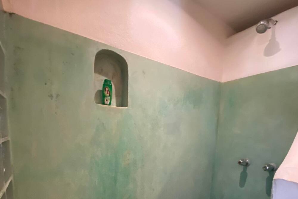 Photo of Bathroom in Primo Tapia