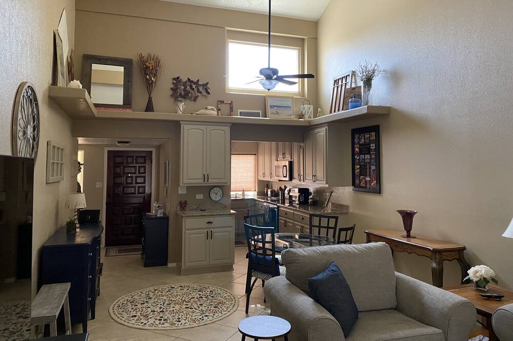 Photo of Bedroom in Fortuna Foothills