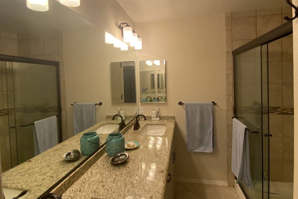 Photo of Bathroom in Fortuna Foothills