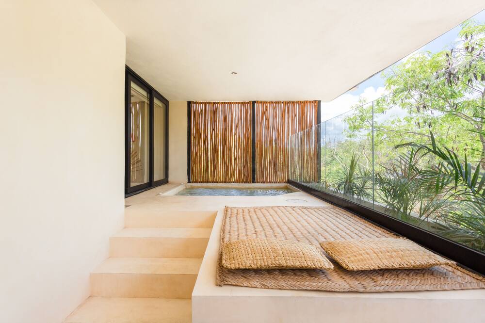 Photo of Patio Balcony in Zama