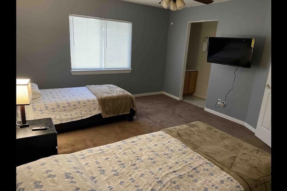 Photo of Bedroom in Mission