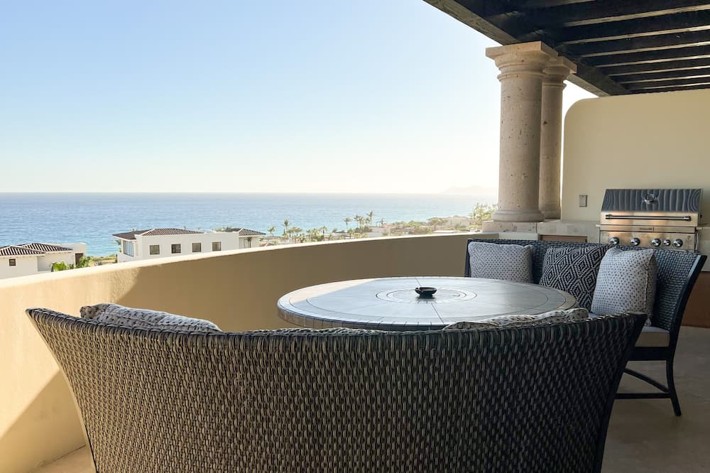 Photo of Patio Balcony in Buzzards
