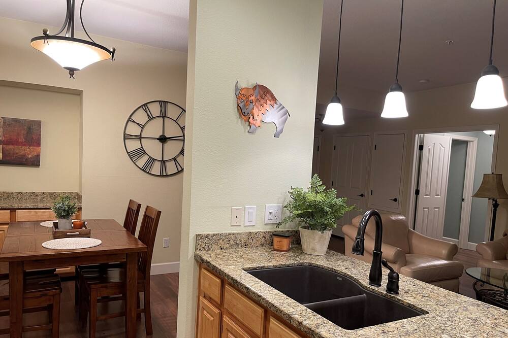 Photo of Kitchen in Surprise