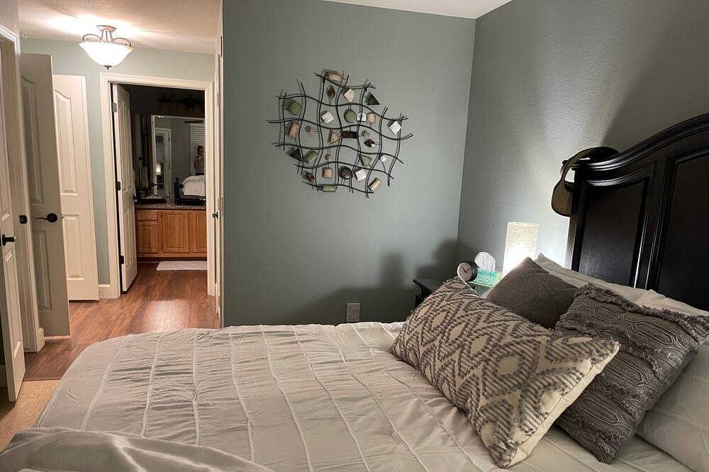 Photo of Bedroom in Surprise