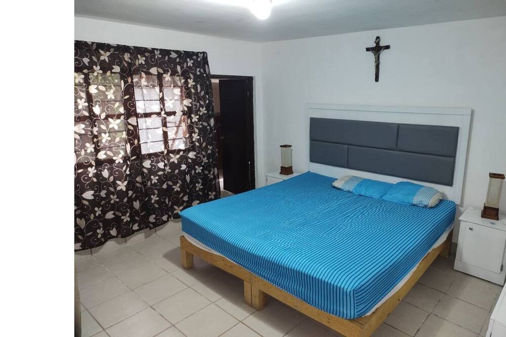 Photo of Bedroom in Tarimbaro