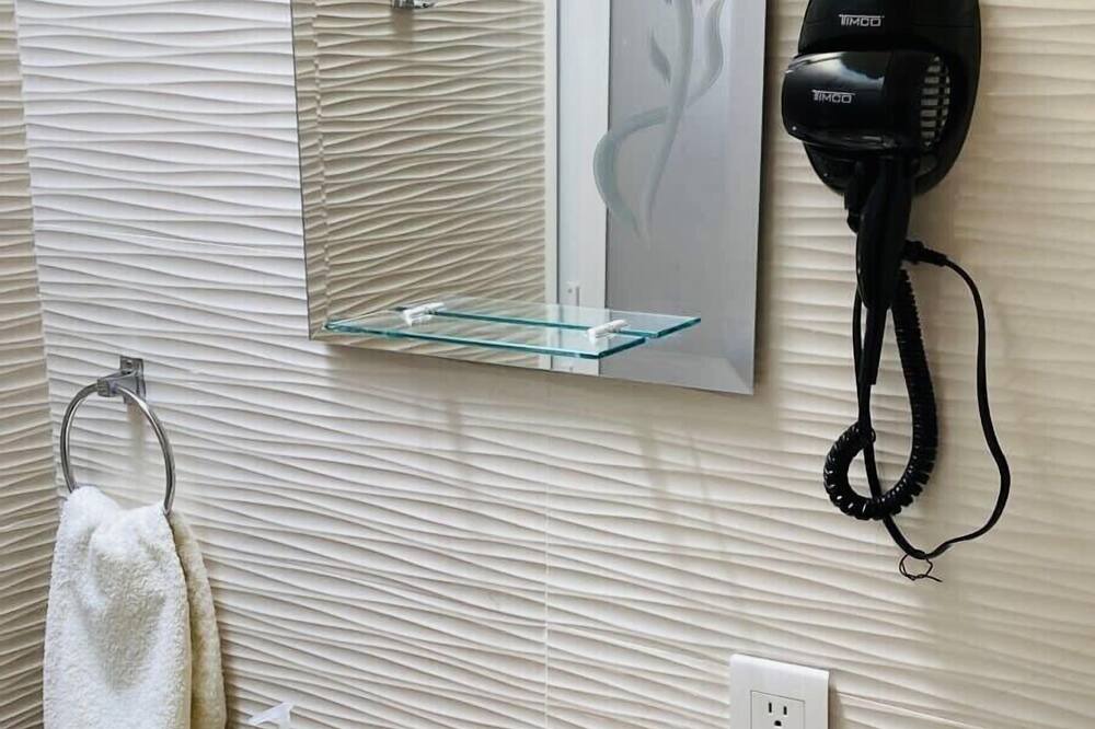 Photo of Bathroom in Tequila