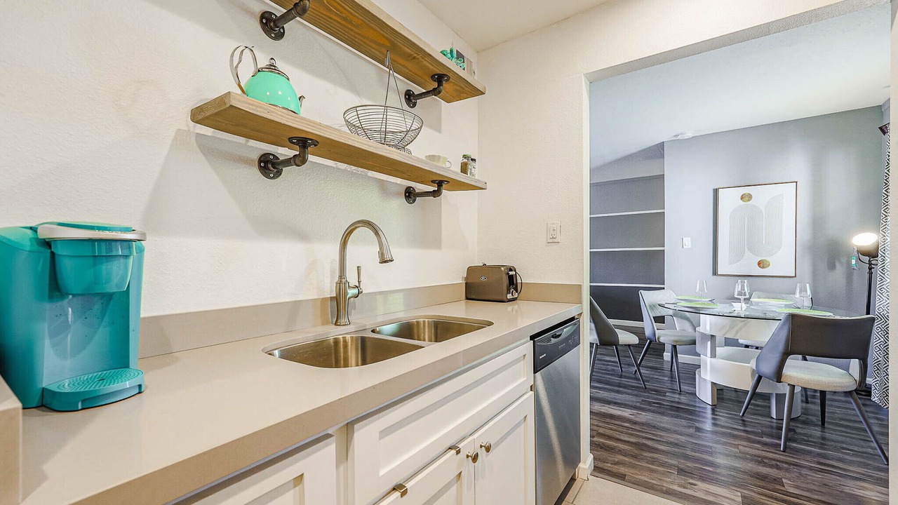 Photo of Kitchen in Entertainment District