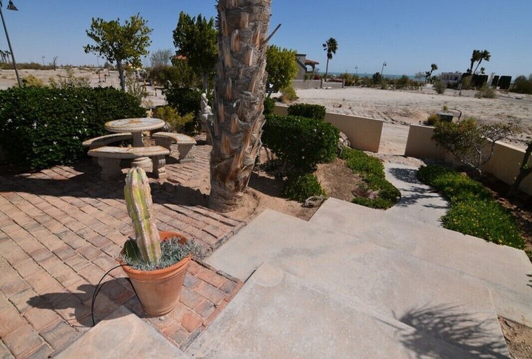 Photo of Patio Balcony in El Dorado Ranch