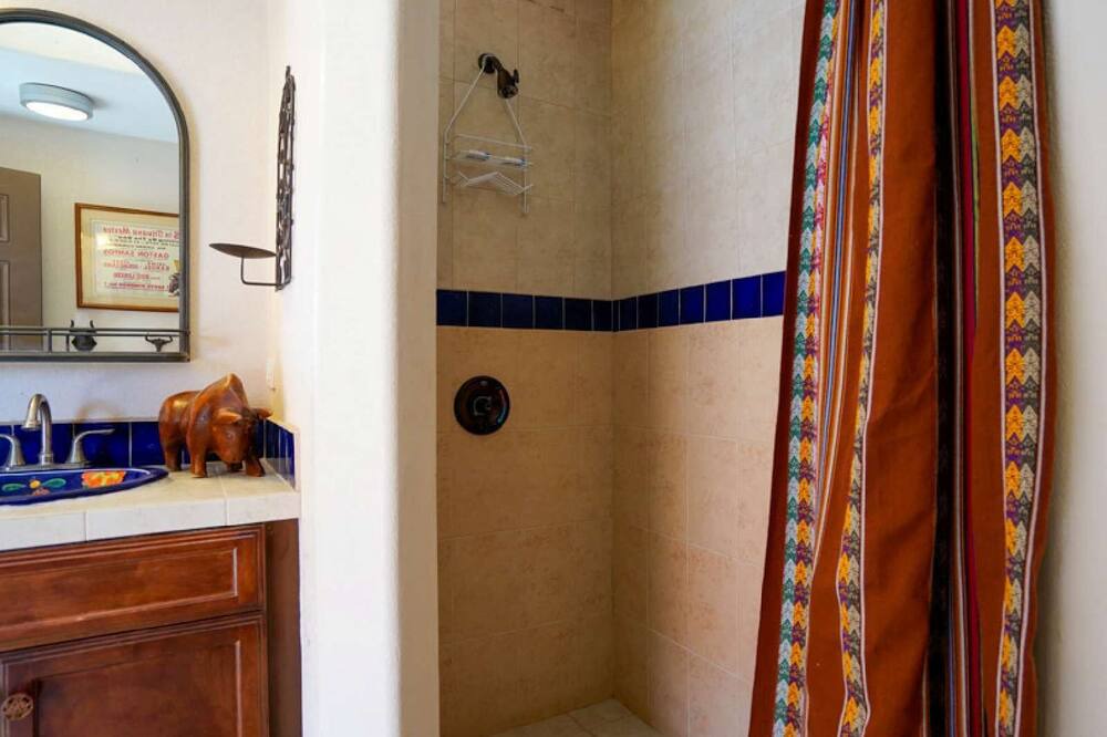 Photo of Bathroom in El Dorado Ranch