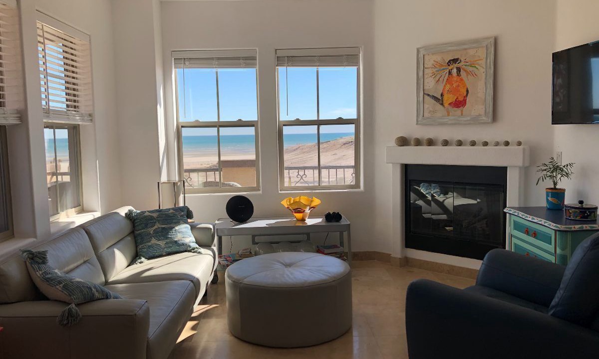 Photo of Livingroom in El Dorado Ranch